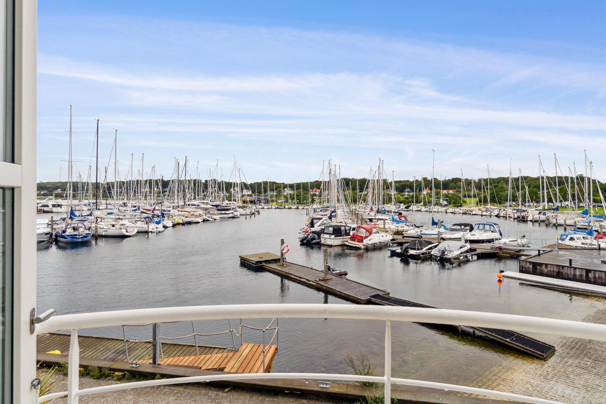 Bb-Hotel Aarhus Havnehotellet エクステリア 写真